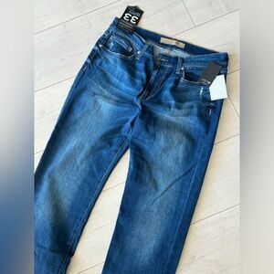 NWT Men’s joes jeans. The Brixton straight and narrow  Jamal denim. Sz 33